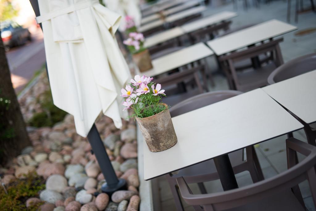 Hotel Pommern Мариехамн Екстериор снимка